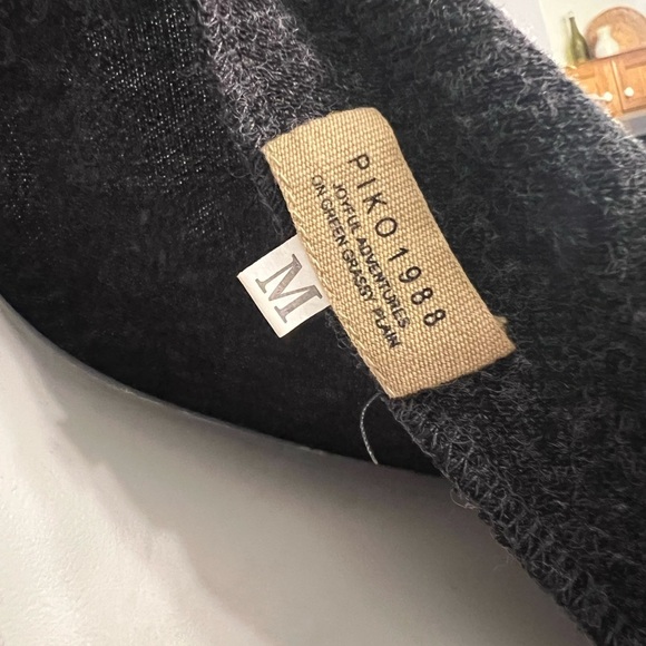 Piko 1988 grey wool-like slouchy‎ asymmetrical off the shoulders tunic sweater - Picture 2 of 3